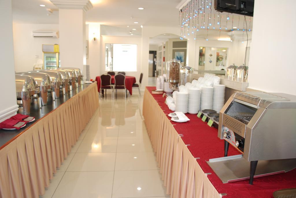 פורט דיקסון Akar Beach Resort מראה חיצוני תמונה